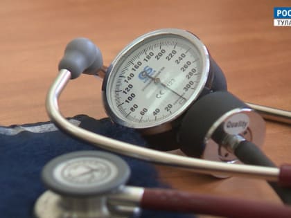 Врач предупредила, что холодный душ может изменить ритм сердца