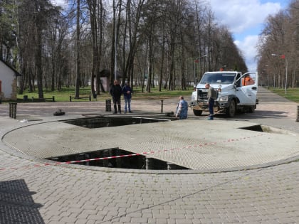 Новомосковские фонтаны начали готовить к новому сезону