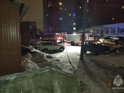 Из пожара в многоквартирном доме в Туле спасли человека, еще трое — эвакуированы