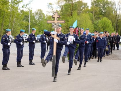 В Туле простились с погибшим на Украине старшим сержантом Виктором Шкурченко