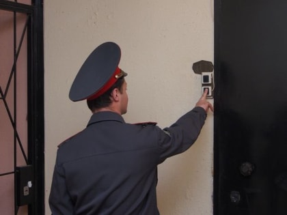 В Тульской области вор забрался в квартиру и украл телевизор и ноутбук