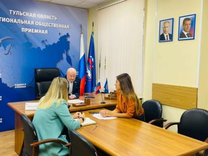 Александр Ковалев окажет помощь многодетной семье и детской спортшколе