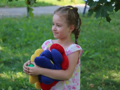 Игровая программа для детей прошла в Городском саду им. ХХХ-летия ВЛКСМ