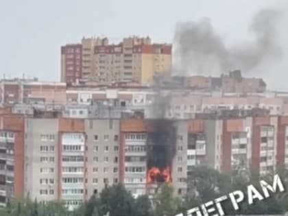 Сильный пожар в Туле: оперативные действия пожарных