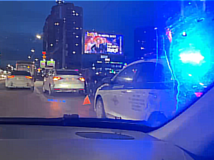 Из-за столкновения Hyundai и Renault на пересечении улицы Николая Руднева и проспекта Ленина в Туле образовалась пробка