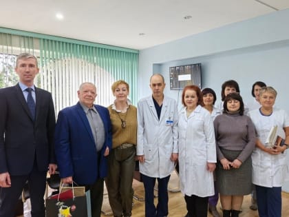 Врач Юрий Ерохин отметил юбилей
