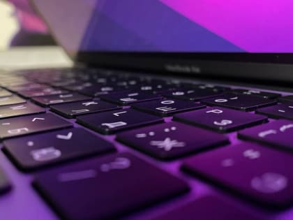 Компьютер, колонки и планшет: в Туле дети ушли на дистант и забрали с собой школьное имущество