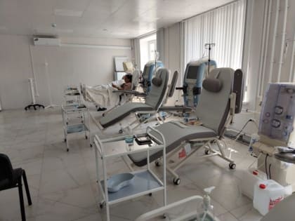 Восемь новых кресел для гемодиализа появились в Ефремовской больнице