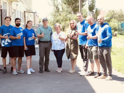 Николай Воробьев: В канун нового учебного года образовательным учреждениям Мариуполя оказывается необходимая помощь