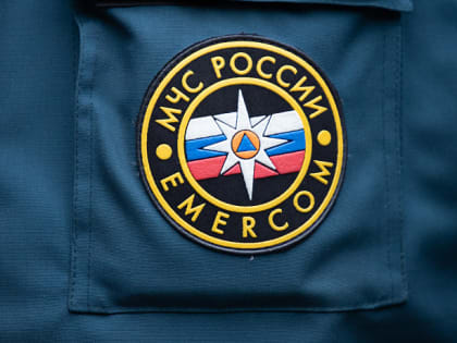 Тульские спасатели ликвидировали последствия восьми пожаров и двух ДТП за сутки