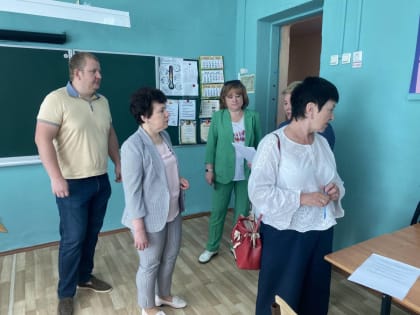 Сергей Кожевников принял участие в приемке образовательного учреждения
