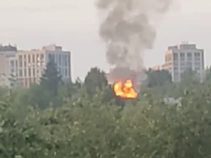 На улице Перовской в Туле сгорела дача