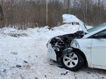 В Донском после столкновения с трактором госпитализировали три человека