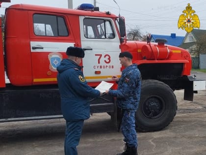 В Дубне и Суворове сотрудники МЧС провели тренировки по эвакуации