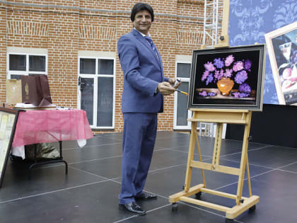 В атриуме Тульского кремля открылась выставка афганского художника