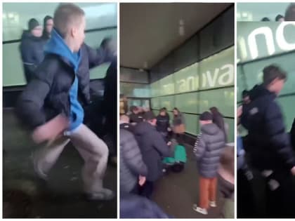 В Туле подростки напали на сверстника возле торгового центра «Макси»