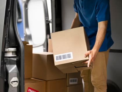 Средняя зарплата курьеров в этом году вырастет до 186 тысяч рублей