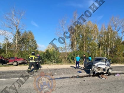 В Одоевском районе «Лада» не уступила «ВАЗу»: госпитализированы оба водителя