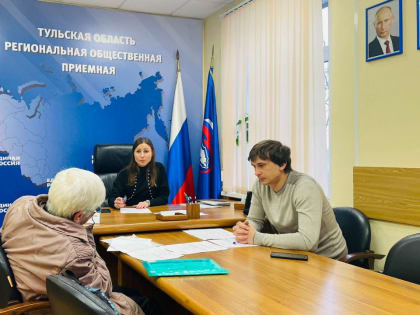 Анастасия Дементьева провела прием граждан по вопросам ЖКХ