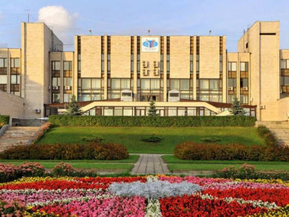 Пять выпускников из Тульской области поступили на целевые места в МГИМО