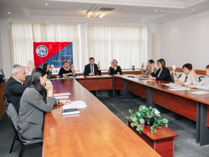 В обкоме профсоюза радиоэлектронной промышленности новый председатель