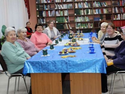 В Дубенской поселковой библиотеке прошло мероприятие к Международному дню пожилых