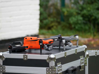 В российские школы и колледжи собрались поставить учебные дроны