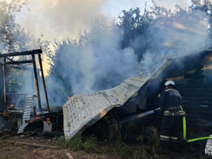 В Тульском поселке Барсуки 68-летний мужчина пострадал при пожаре
