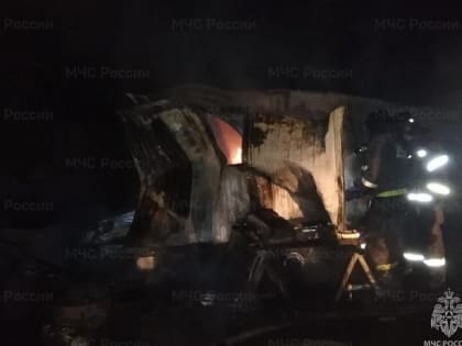 В Кимовском районе загорелась бытовка на даче: один человек погиб