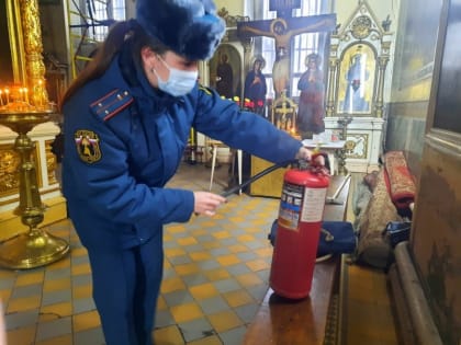 В Тульской области пожарную безопасность храмов и церквей на Рождество обеспечат спасатели