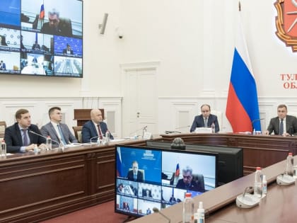 Алексей Дюмин поручил в течение двух недель сформировать ключевые предложения по развитию промышленности для доклада на Госсовете РФ
