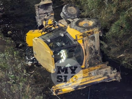 В Туле на стройке нового моста через Упу погиб тракторист: фоторепортаж