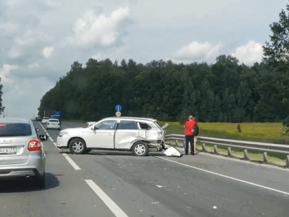 В Тульской области столкнулись четыре машины: пострадала женщина