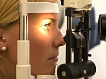 Российские ученые создали искусственную роговицу глаза