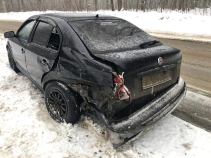 Под Тулой в столкновении Škoda и Chevrolet Niva пострадал 22-летний мужчина