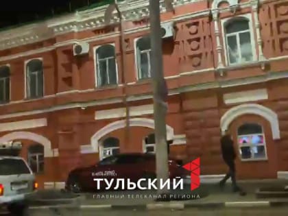 На улице Советской в Туле произошло ДТП с "Ягуаром": пострадали трое детей