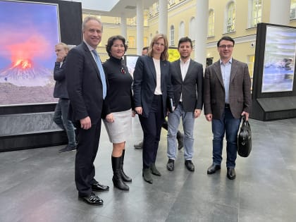 Новые форматы совместных работ ОИЯИ и Камчатки