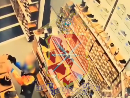 В Новомосковске 41-летний вор-рецидивист обокрал магазин «Спортмастер»