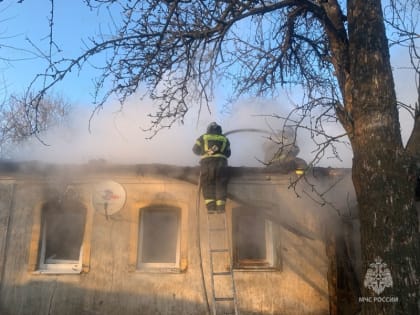 Мужчина и женщина погибли на пожаре в Плавском районе