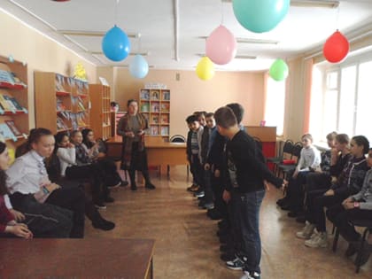 "День защитников отважных, да и просто всех парней"