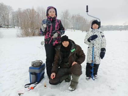 В Новомосковске прошли соревнования по ловле на мормышку со льда