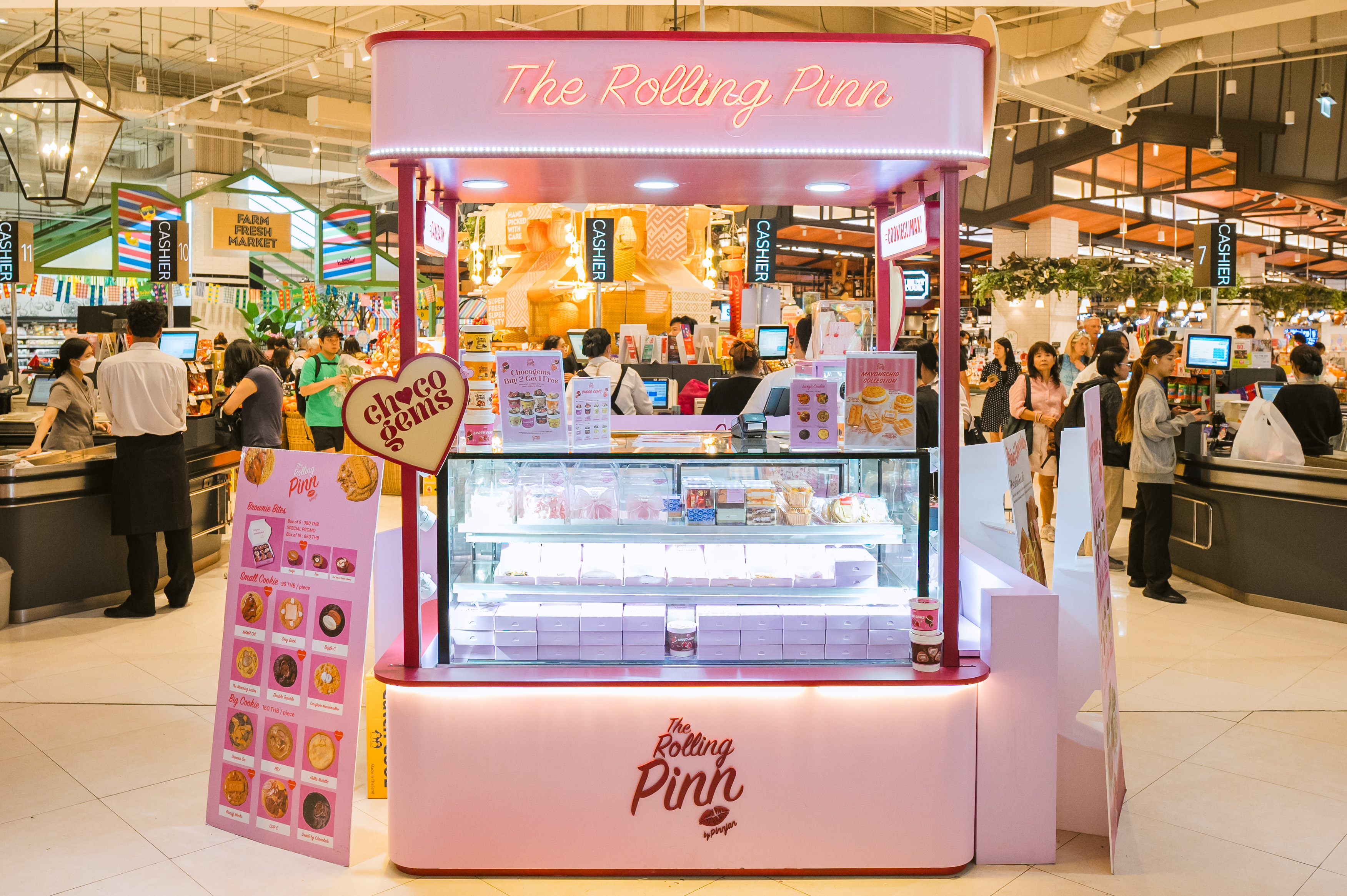 The Rolling Pinn — Modular Pop-Up Booth