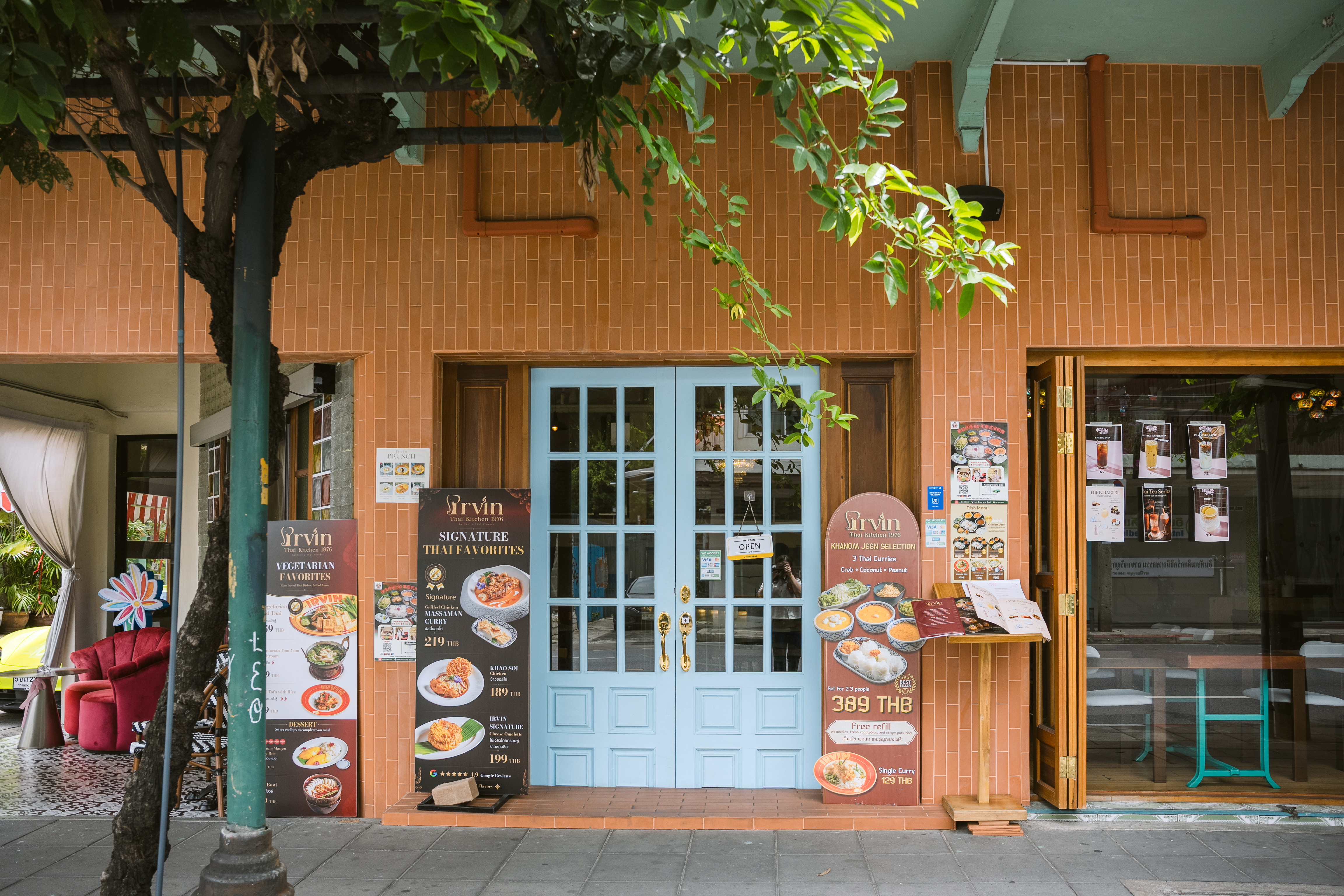 Irvin Thai Kitchen 1976 — Charoen Krung 28 — 6