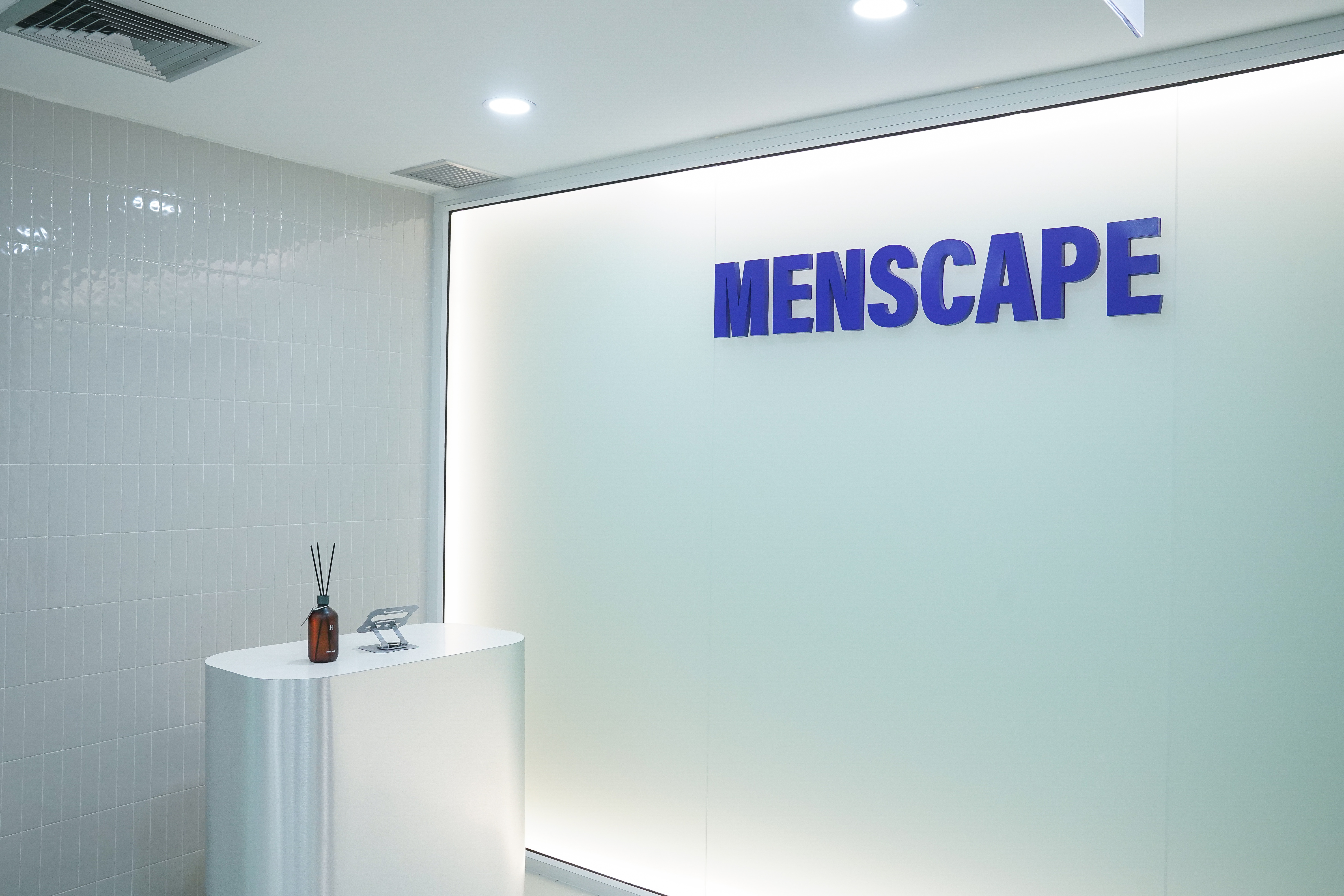 Menscape Clinic — Asoke — 7
