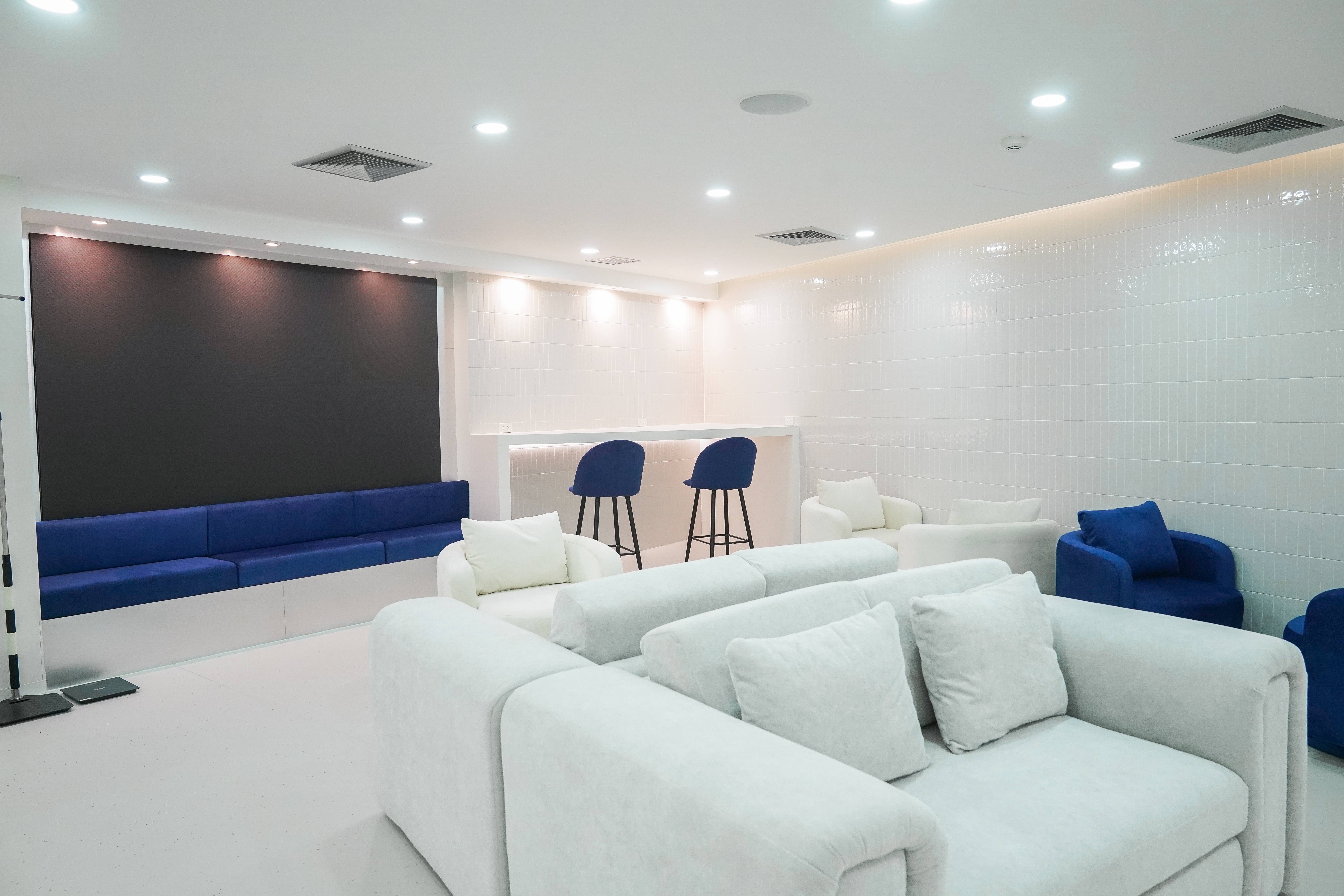 Menscape Clinic — Asoke — 6