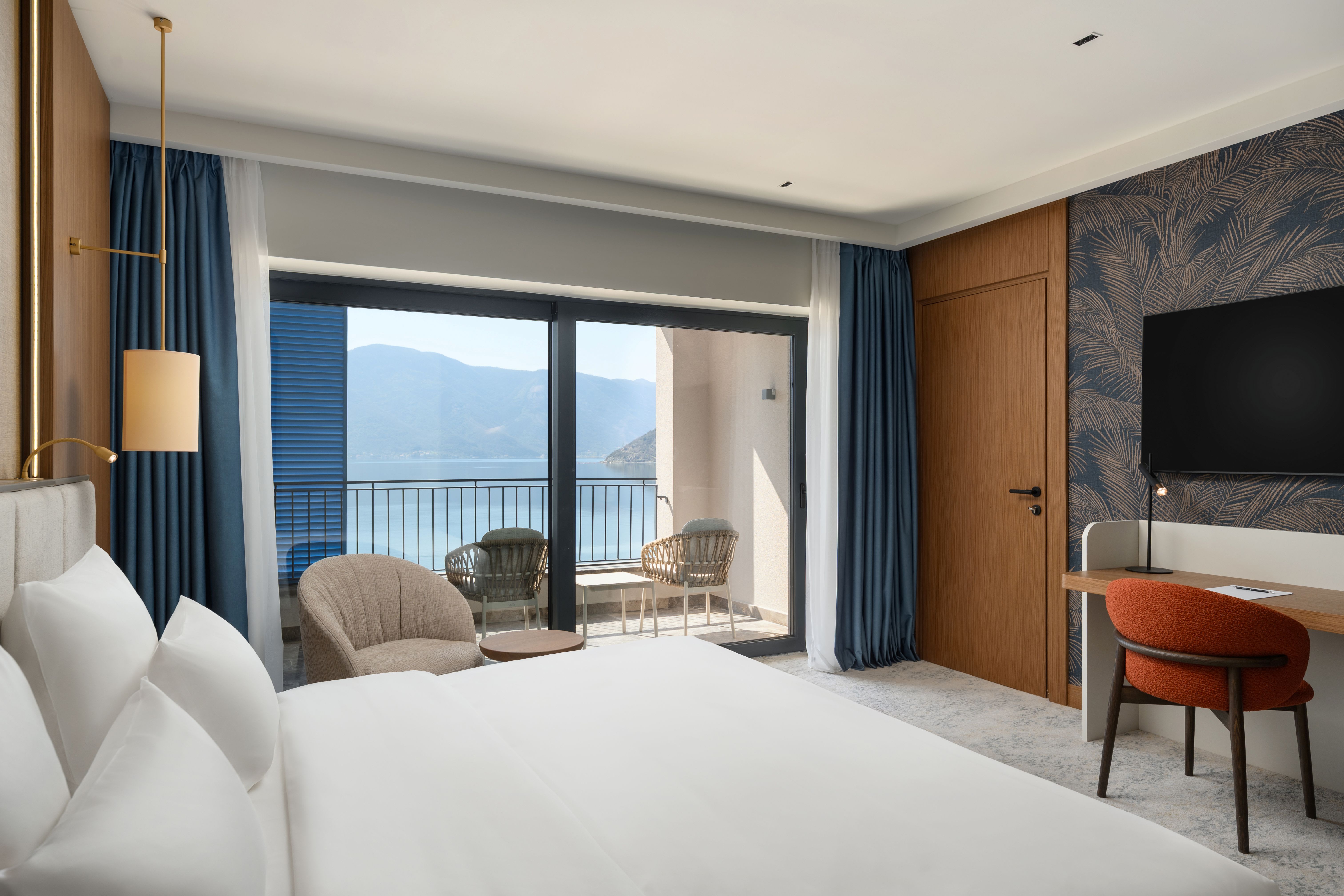 Mövenpick Hotel & Residences Teuta Kotor Bay 2