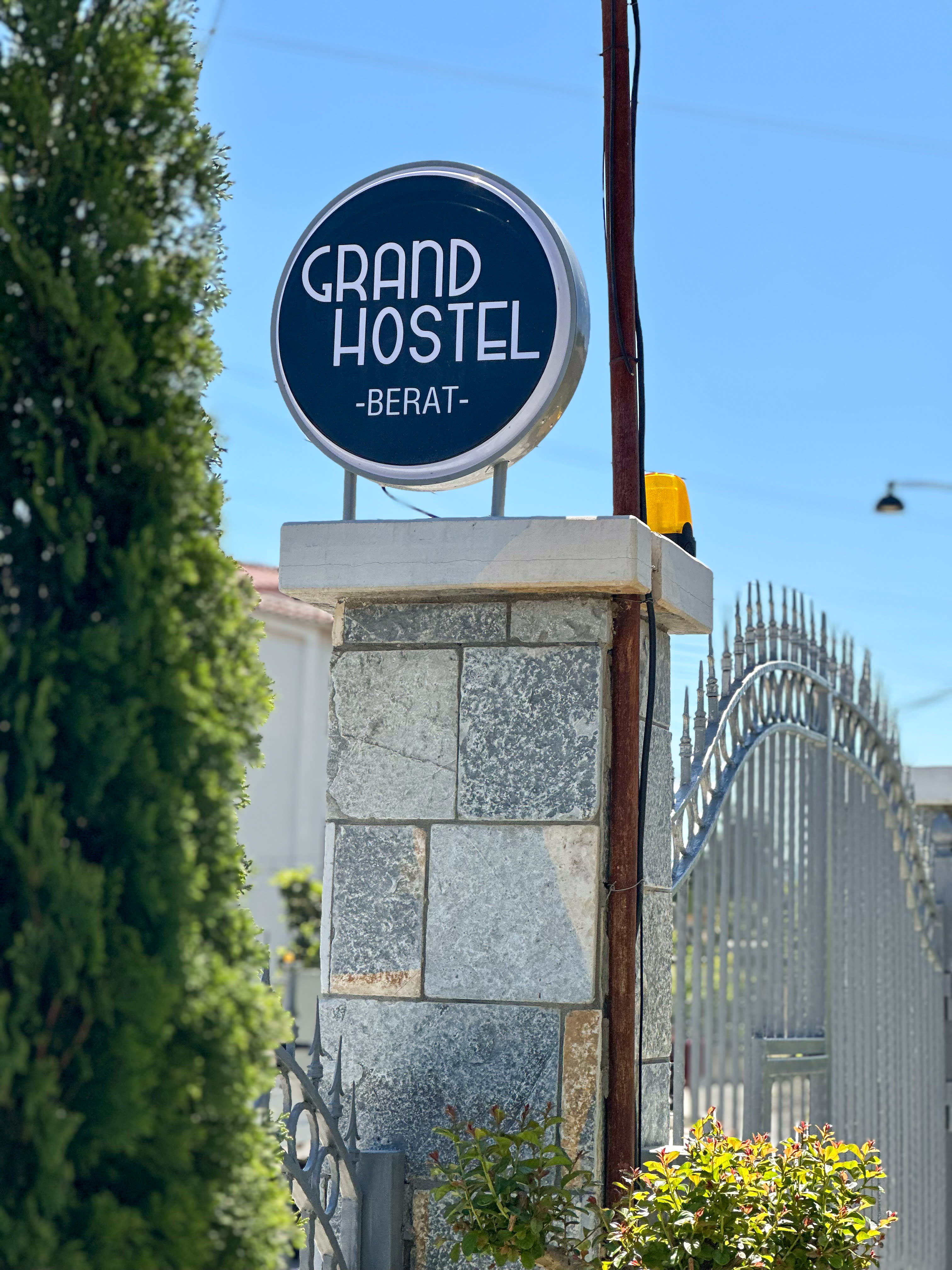 Grand Hostel Berat 4