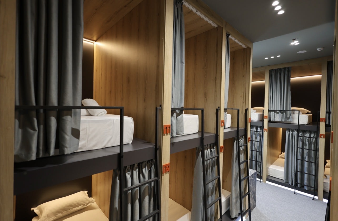 Grand Hostel Berat 6
