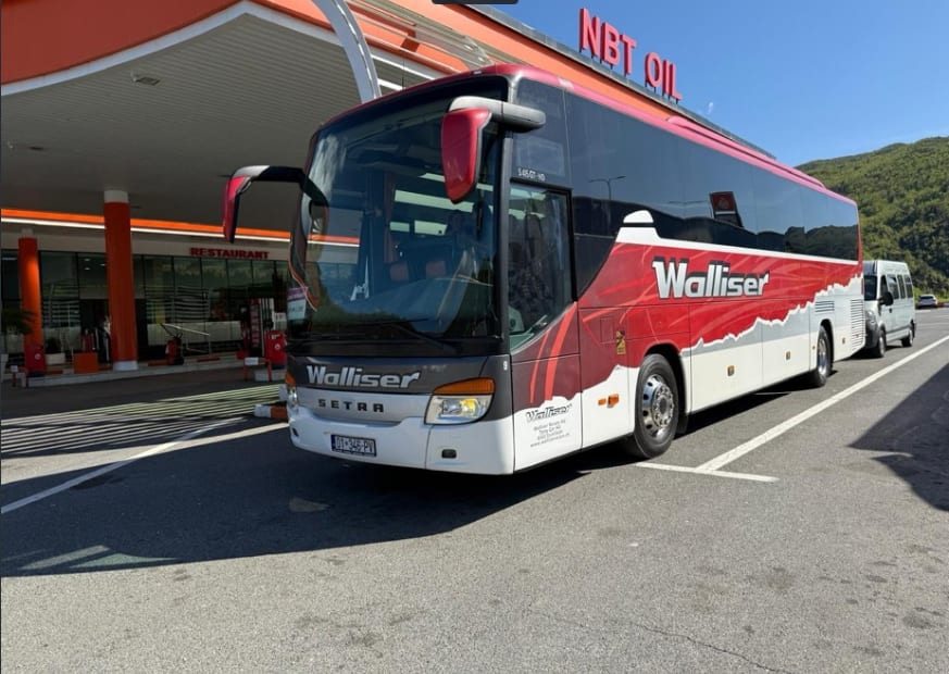 Bus 49+1