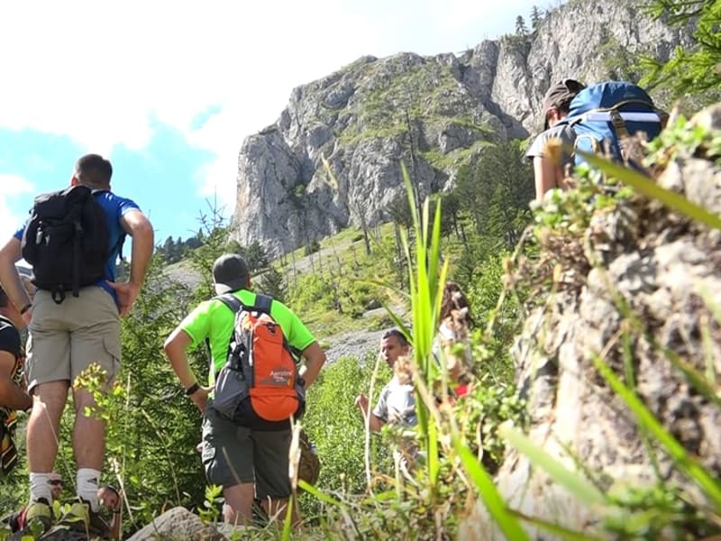 Excursión de un Día por el Sendero Liqenati